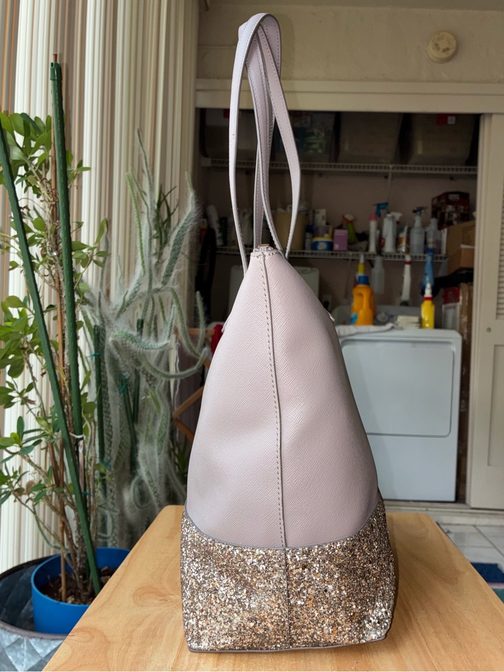 Kate Spade New York Flash Glitter Tote Bag in Cool Grey Lilac Saffiano Leather - Picture 7 of 16
